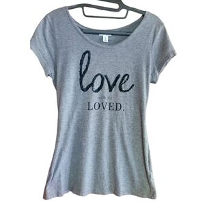 Old Navy Love And Be Loved Grey S/S Tee Size Small
